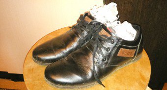 Apa yang boleh dilakukan jika kasut kulit ditekan?