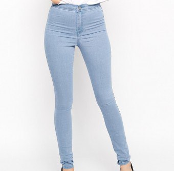 Jaggins dengan pinggang tinggi sebagai alternatif kepada jeans dan bingkap