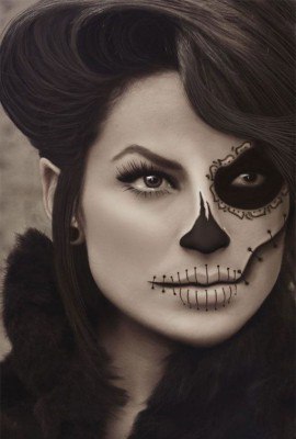 Preparando per la festa: quali disegni possono essere dipinti sul viso per Halloween?
