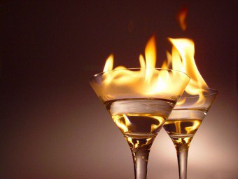 Wain Itali "Martini", bagaimana dan dengan apa yang hendak diminum