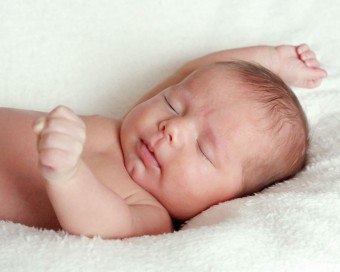 Bagaimana untuk memberi bayi baru lahir "Bifiform baby"?