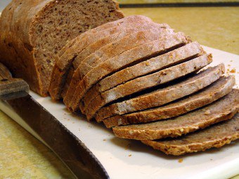 Како пецати укусно, безкрвни хлеб код куће?