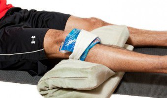 膝の怪我を適切に治療する方法
