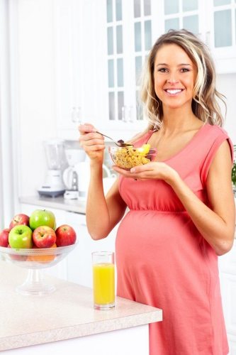 임신 중 체중을 줄이는 방법 : 미래의 엄마를위한 조언