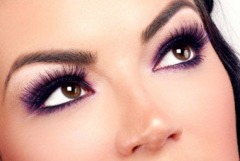 Cara membuat bulu mata cantik: rahsia penjagaan dan solek