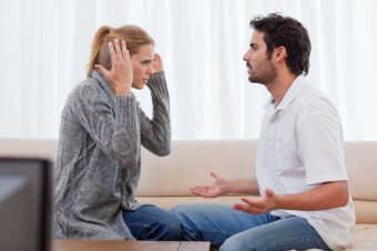 Bagaimana untuk memberitahu suami saya tentang perceraian