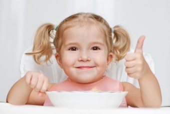 Ce hrană pentru copii este mai bună pentru copilul dumneavoastră?