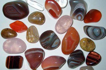 Камени сардоник: његове карактеристике и својства