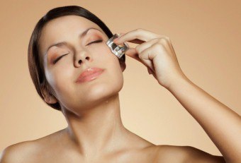 Kiub ais untuk menggosok kulit wajah: faedah, peraturan penggunaan, kontraindikasi