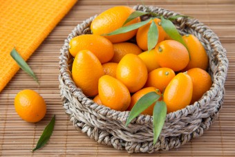 金柑：「金色のオレンジ」とその素晴らしい特性に関するすべて