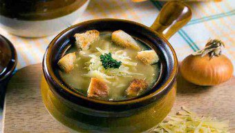 Svogūnų sriuba: skanūs paprasti receptai