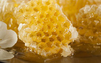 Pettini di miele: benefici e danni, caratteristiche di utilizzo