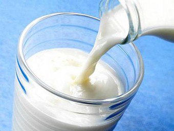 Susu sebagai produk untuk penyediaan produk susu yang ditapai di rumah