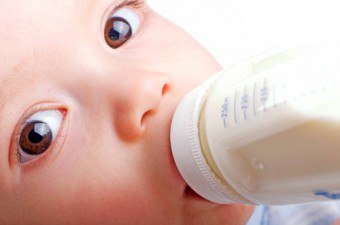 Карактеристике експресије и складиштења мајчиног млека