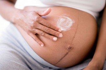 Varför ser remsan på buken upp under graviditeten?