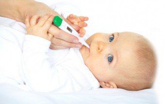 الالتهاب الرئوي في الأطفال حديثي الولادة: الأسباب والأعراض والعلاج