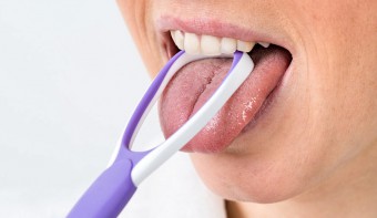 Waarom doet de wortel van de tong pijn?