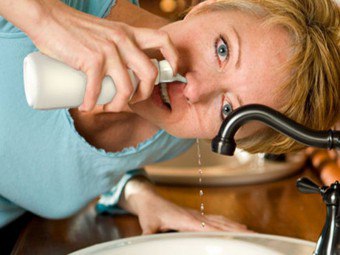 Orsaker och behandling av en obehaglig lukt från näsan