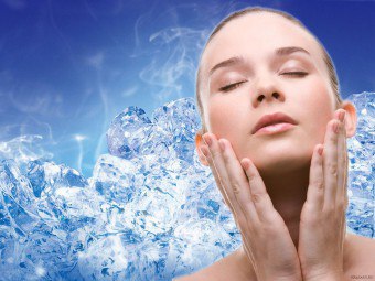 Bersihkan muka dengan terapi ais - ais untuk peremajaan