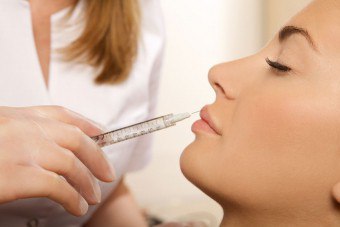 Ruptura frenului: tratamentul patologiei buzelor superioare și inferioare