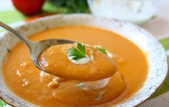 Resipi untuk penyediaan sup lazat dan berkhasiat dari pelbagai jenis kacang lentil