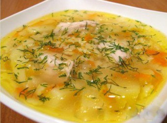 Fisksoppa med ris: hur man lagar en läcker och hälsosam maträtt?
