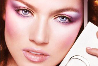 Różowa szminka: specyfika, wskazówki dotyczące wyboru i zasady perfekcyjnego makijażu