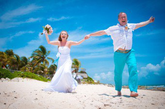 Skromny ślub: jak zorganizować przyzwoite wakacje z ograniczonym budżetem?