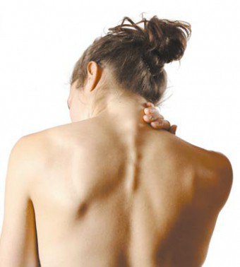 Förskjutning av ryggkotor: orsaker, symtom, tecken