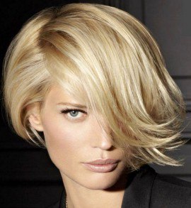 Strihy pre blondínky: elegantné a kreatívne možnosti