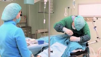 扁桃切除術：扁桃切除術および手術後のリハビリのための技法