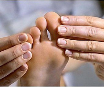 Deformidade de valgo de pernas: causas de patologia e caminhos de tratamento
