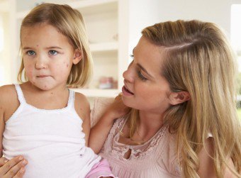 Blister na wardze dziecka - możliwe przyczyny i leczenie