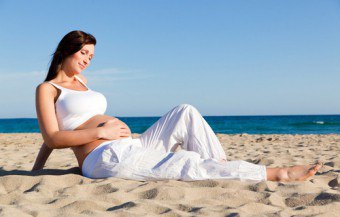 妊娠中の日焼け - どのように適切に日光浴するのですか？